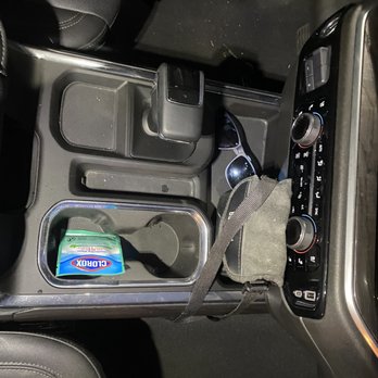 Enterprise Rent-A-Car - Dirty center console and dirty driver carpet - Car Rental Near Me - Gardena, California