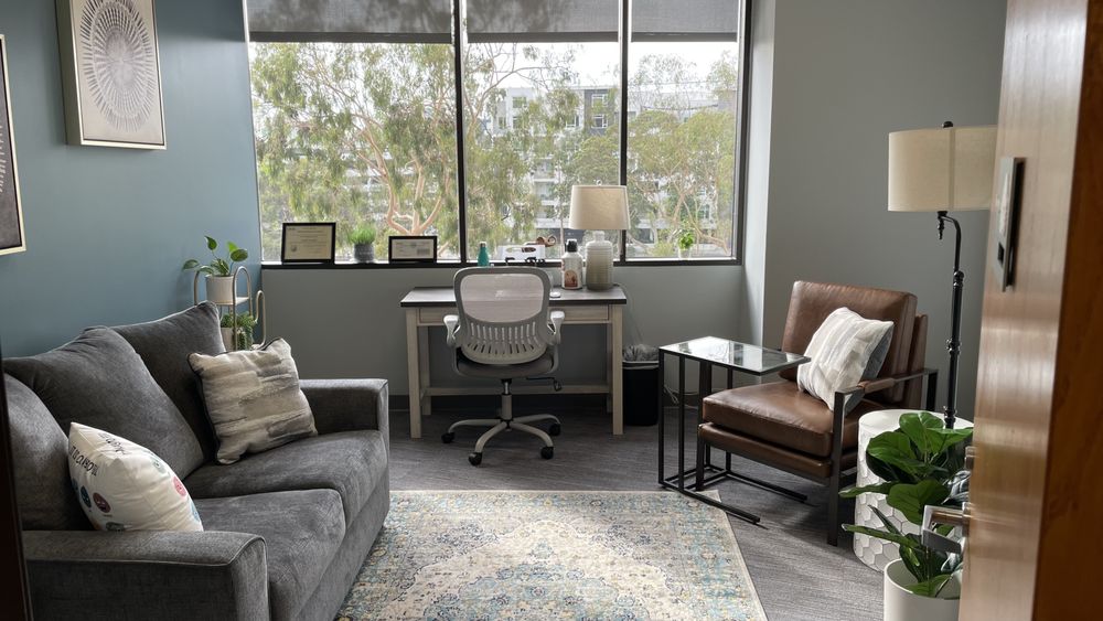 Ellie Mental Health - grief counselor in Glendale, CA