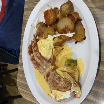 At The Diner - Eggs Benedict on a Belgium Waffle - Breakfast & Brunch Near Me - Orlando, Florida