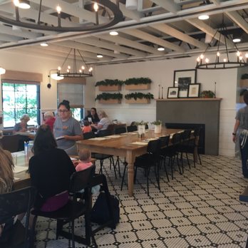 Magnolia Table - Beautifully decorated dining room - Breakfast & Brunch Near Me - Waco, Texas Magnolia Table - Beautifully decorated dining room - Breakfast & Brunch Near Me - Waco, Texas