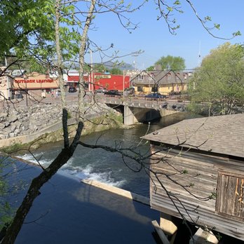 Old Mill Restaurant - American Near Me - Pigeon Forge, Tennessee