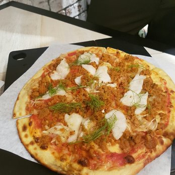 Virtuous Pie - Ultraviolet pizza - Pizza Near Me - Vancouver, British Columbia