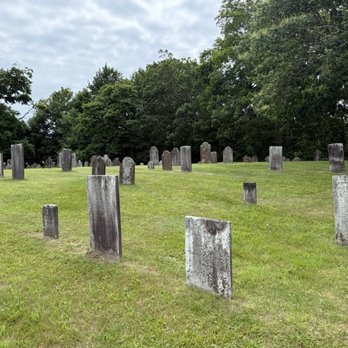 Old Burying Ground - Landmarks & Historical Buildings Near Me - Westbrook, Connecticut Old Burying Ground - Landmarks & Historical Buildings Near Me - Westbrook, Connecticut