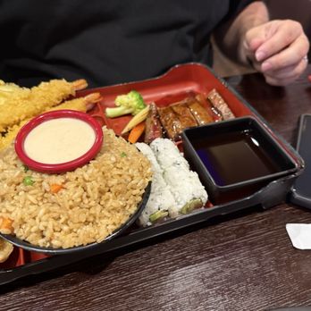 Ichiban Japanese Steakhouse - New York Strip Bento Box - Steakhouses Near Me - Evanston, Wyoming Ichiban Japanese Steakhouse - New York Strip Bento Box - Steakhouses Near Me - Evanston, Wyoming