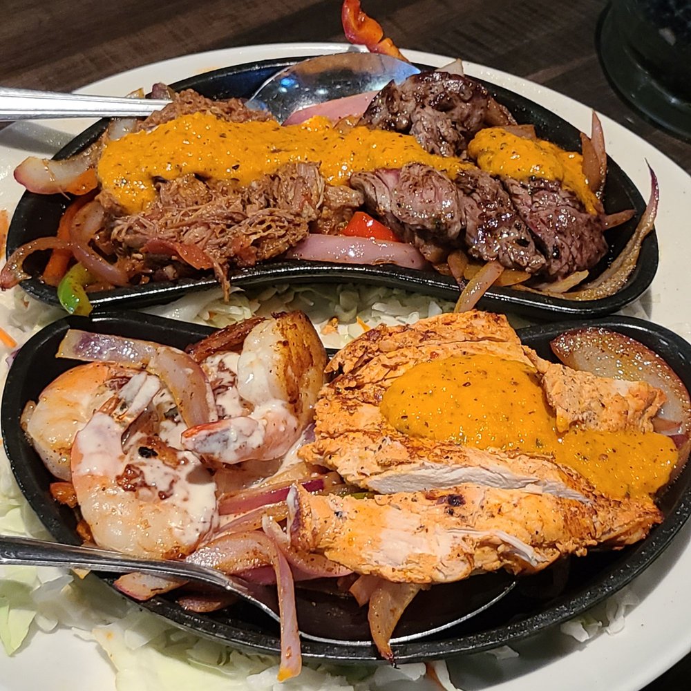 Luna Modern Mexican Kitchen - Fajitas for Two ;] - Mexican Near Me - Corona, California
