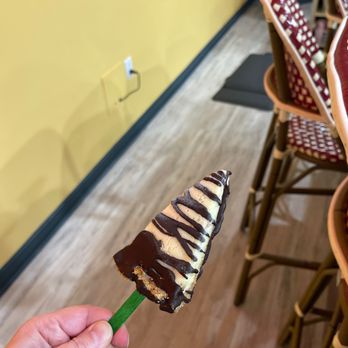 Cafecito - Key lime pie on a stick - Cuban Near Me - Charleston, South Carolina Cafecito - Key lime pie on a stick - Cuban Near Me - Charleston, South Carolina