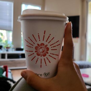 Buenas Coffee - Hot toasted coconut latte - Coffee & Tea Near Me - Costa Mesa, California