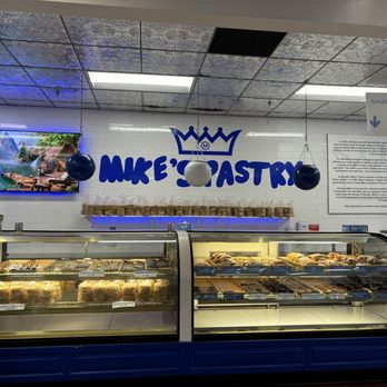 Mike's Pastry - Bakeries Near Me - Boston, Massachusetts Mike's Pastry - Bakeries Near Me - Boston, Massachusetts