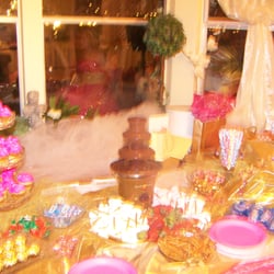Fiesta Gardens Reception Hall & Wedding Chapel - Candy table With chocolate fountain
