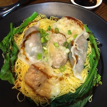 E Noodle - HK style lo mein... AKA "dry" version... Warning: it's not lo mein... - Noodles Near Me - Brooklyn, New York