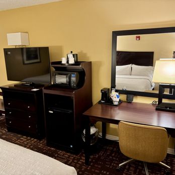 Hampton Inn Corydon - Hotels Near Me - Corydon, Indiana