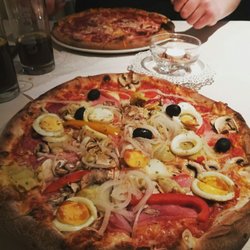 Pizzeria Salvatore - Überdurchschnittlich große Pizzen und guten Zutaten