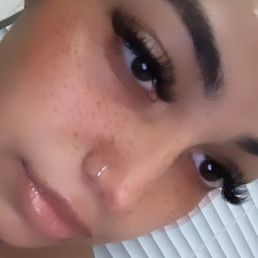 LASHES BY MYRA!!!