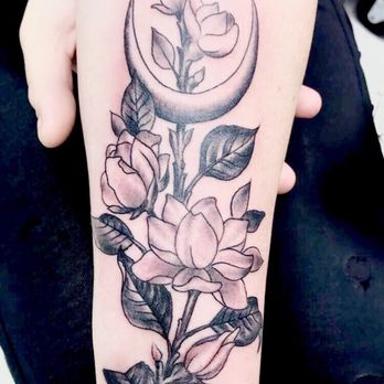 Royal Six Tattoo - My finished piece. You kick ass freddy! Thanks for the dream tattoo I've always wanted - Tattoo Near Me - Placerville, California