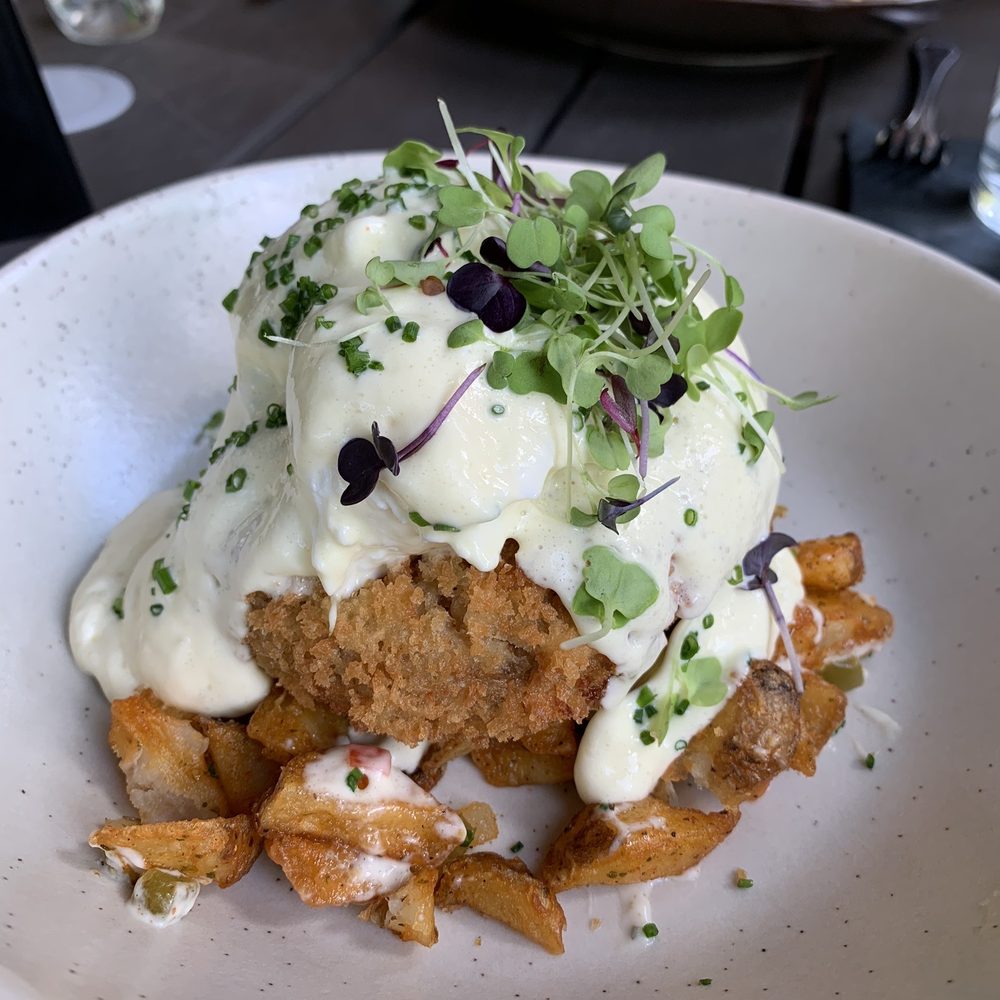Palmettos on the Bayou - Crab Cake Benedict - Cajun/Creole Near Me - Slidell, Louisiana