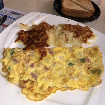 Somerset Diner - Western Omelette Breakfast Special - Diners Near Me - Somerset, New Jersey