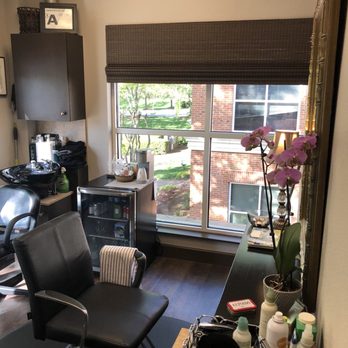Dennis Conner Designs - Interior of salon - Hair Salons Near Me - Charlotte, North Carolina Dennis Conner Designs - Interior of salon - Hair Salons Near Me - Charlotte, North Carolina