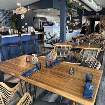 Octopus Baja - Interior - Seafood Near Me - Sacramento, California