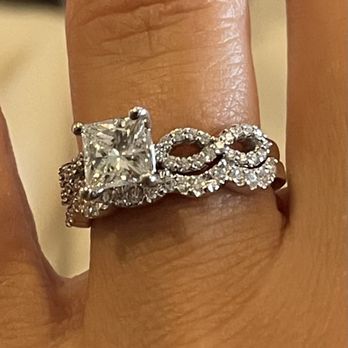 Jax Jewelers - Jewelry Near Me - Queen Creek, Arizona Jax Jewelers - Jewelry Near Me - Queen Creek, Arizona
