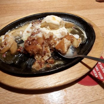 Applebee's Grill + Bar - Apple sizzling blondie. - Sports Bars Near Me - Chino, California