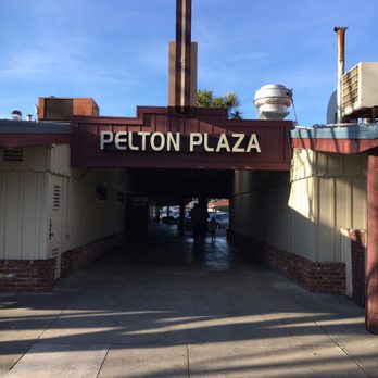 Pelton Plaza - Shopping Centers Near Me - San Leandro, California