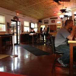 Woodside Bar & Grill
