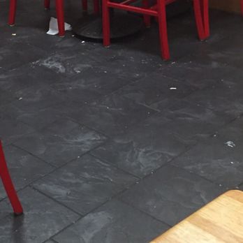 Ashley's Ice Cream Cafe - In need of cleaning - Ice Cream & Frozen Yogurt Near Me - Guilford, Connecticut