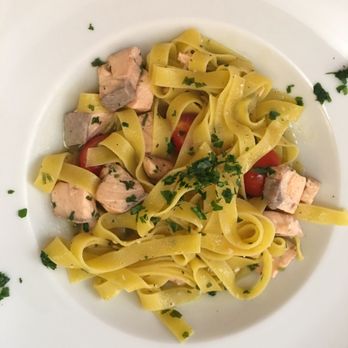 Gam Gam - Salmon Pasta - Kosher Near Me - Venice, VE