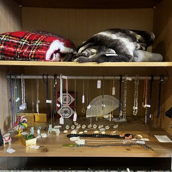 Bay Home and Linens - Local artist jewelry - Home Decor Near Me - San Mateo, California