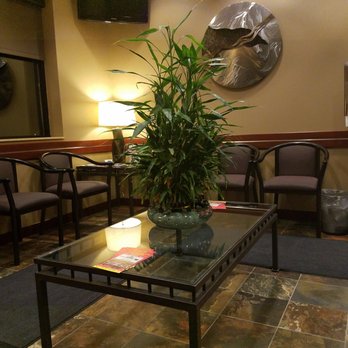 Primary Care & Chiropractic Center - Cozy waiting room - Acupuncture Near Me - Highlands Ranch, Colorado