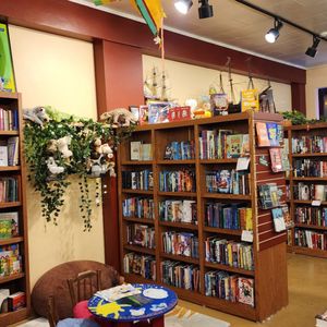 The Couth Buzzard - Books & Community on Yelp