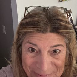 Showing off the great brows with the perfect tint. Showing off the great brows with the perfect tint.