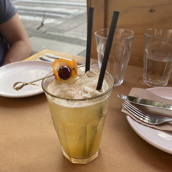 Fete - Mai thai - New American Near Me - Honolulu, Hawaii