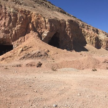 Fort Apache Caves - Hiking Near Me