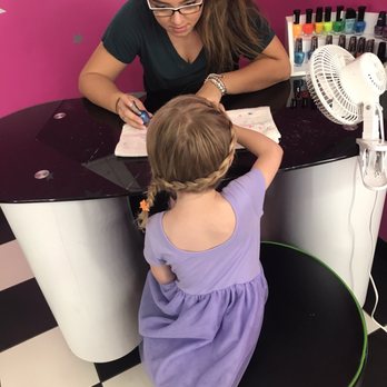 Sharkey's Cuts for Kids - Kids Hair Salons Near Me - Cary, North Carolina Sharkey's Cuts for Kids - Kids Hair Salons Near Me - Cary, North Carolina