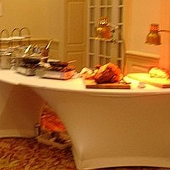 Epoch Gastropub - Carving Station - Bars Near Me - Exeter, New Hampshire