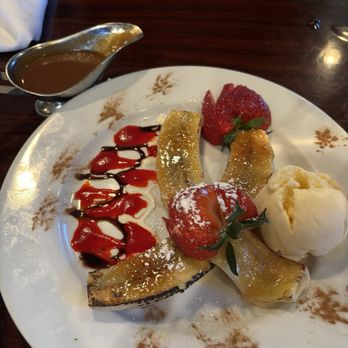 Bistro Mediterranean & Tapas Bar - Banana Dessert - Spanish Near Me - Westbrook, Connecticut