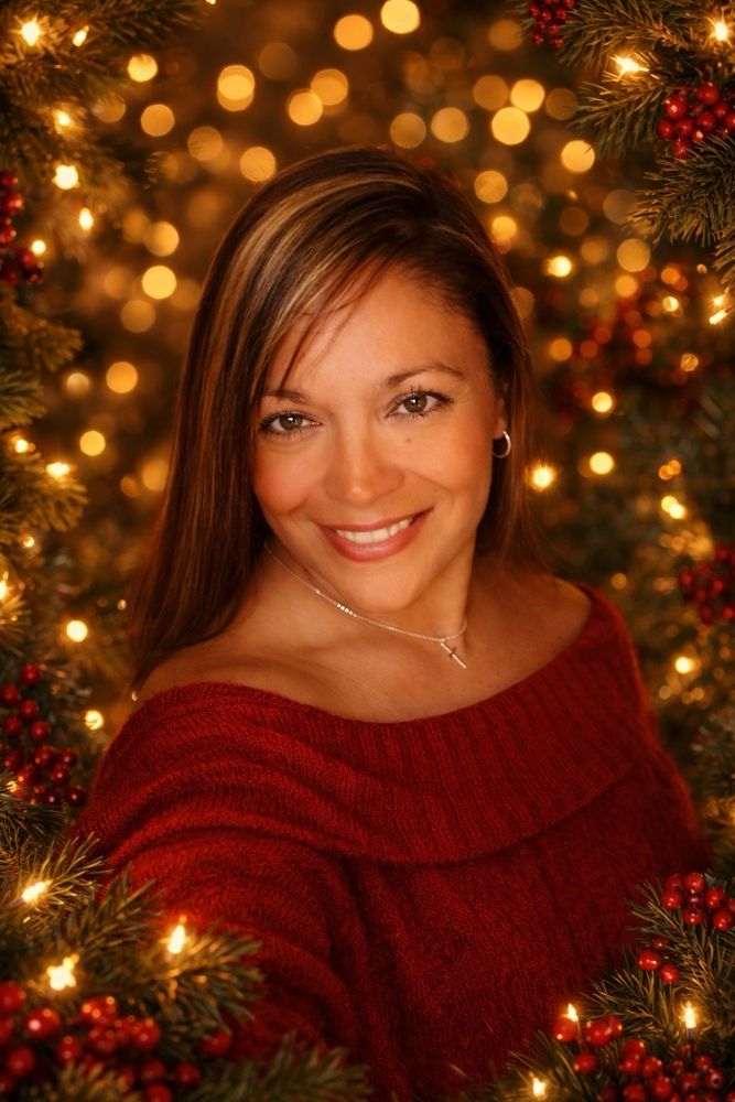 Lox and Hue Hair Salon Logo