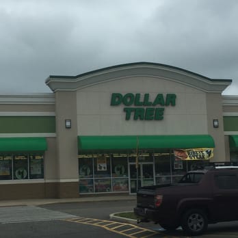 Dollar Tree - Dollar Tree of Taunton -- Northwoods Crossing : 2101 Bay Street, Taunton Storefront - Discount Store Near Me - Taunton, Massachusetts Dollar Tree - Dollar Tree of Taunton -- Northwoods Crossing : 2101 Bay Street, Taunton Storefront - Discount Store Near Me - Taunton, Massachusetts