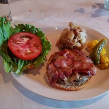 Benny's Bistro - New American Near Me - Helena, Montana