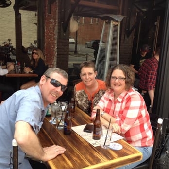 Roux On Canton - Nice ambience! - Southern Near Me - Roswell, Georgia