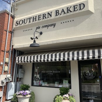 Southern Baked Pie Company - Store front - Desserts Near Me - Gainesville, Georgia Southern Baked Pie Company - Store front - Desserts Near Me - Gainesville, Georgia