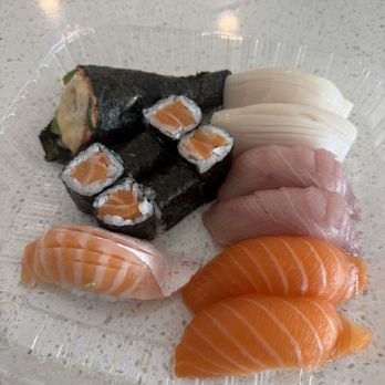 Wagaya Sushi & Grill - Nigiri (Salmon Belly, Salmon, Yellowtail, and White Tuna) with a spicy tuna hand roll. - Sushi Bars Near Me - Vancouver, Washington Wagaya Sushi & Grill - Nigiri (Salmon Belly, Salmon, Yellowtail, and White Tuna) with a spicy tuna hand roll. - Sushi Bars Near Me - Vancouver, Washington