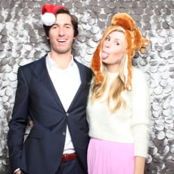 Impressions Photo Booth - Silver leaf backdrop