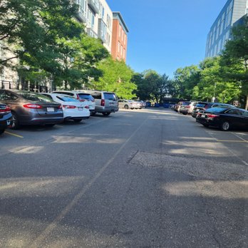 Hub25 Apartments - Apartments Near Me - Boston, Massachusetts