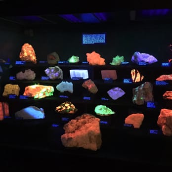 San Diego County Fair - Awesome gemstones - Festivals Near Me - Del Mar, California San Diego County Fair - Awesome gemstones - Festivals Near Me - Del Mar, California