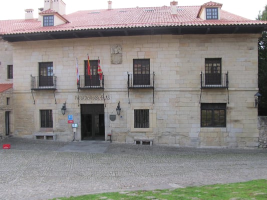 Parador de Santillana Gil Blas by null