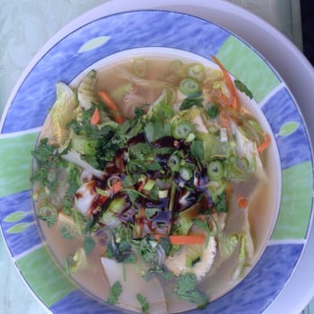 Van May - Pho suppe mit tofu - Vietnamese Near Me - Berlin, BE
