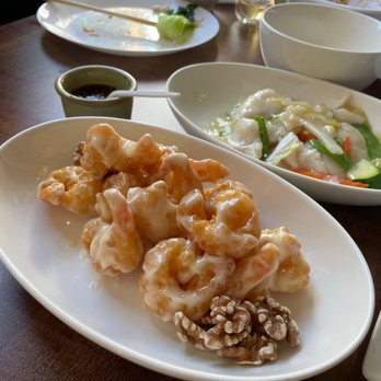 Wen’s Kitchen - Honey Walnut Prawn - Szechuan Near Me - San Francisco, California Wen’s Kitchen - Honey Walnut Prawn - Szechuan Near Me - San Francisco, California