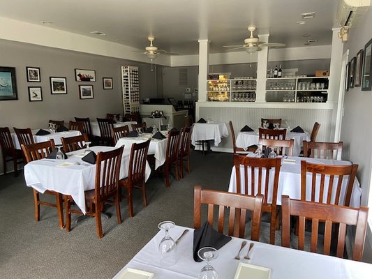 Chef Frank's Bistro by null